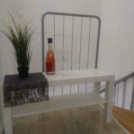 Lubi Zori Warsaw